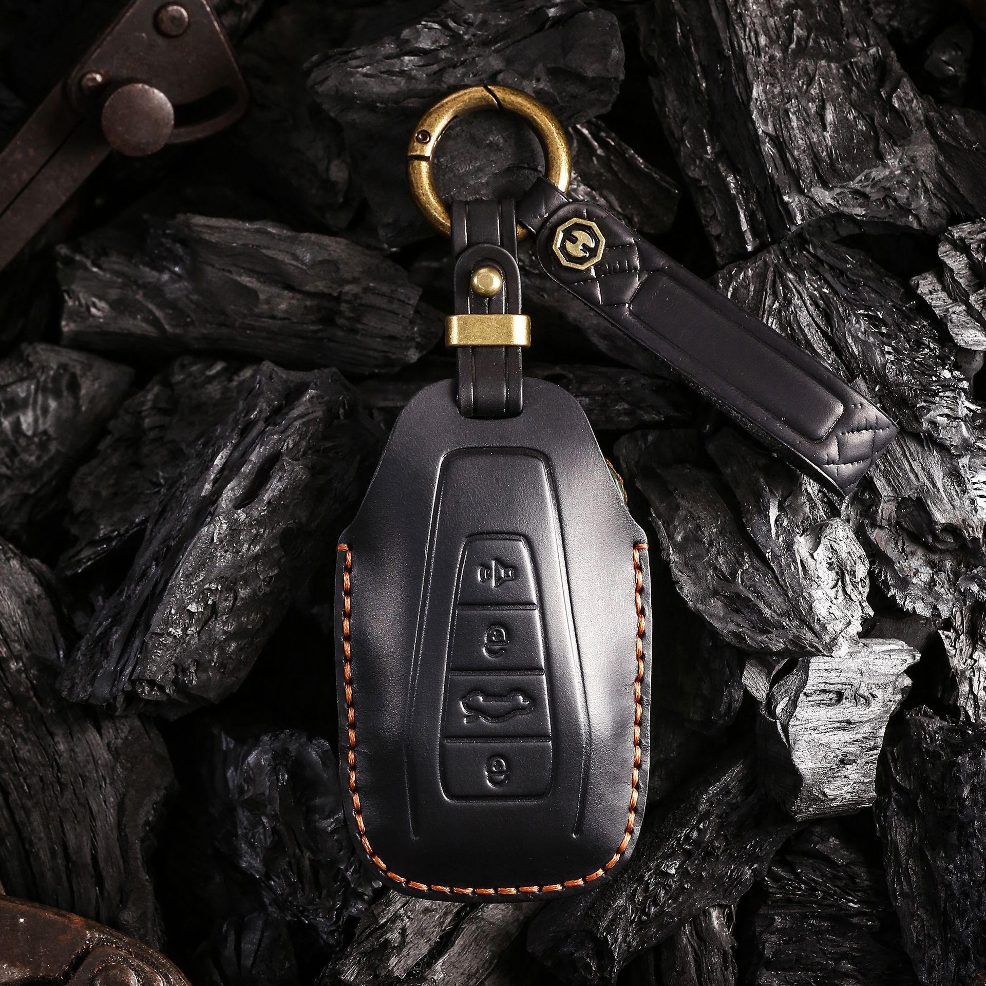 

Retro Hand-Stitched Leather Key Cover for Geely Dihao Binrui