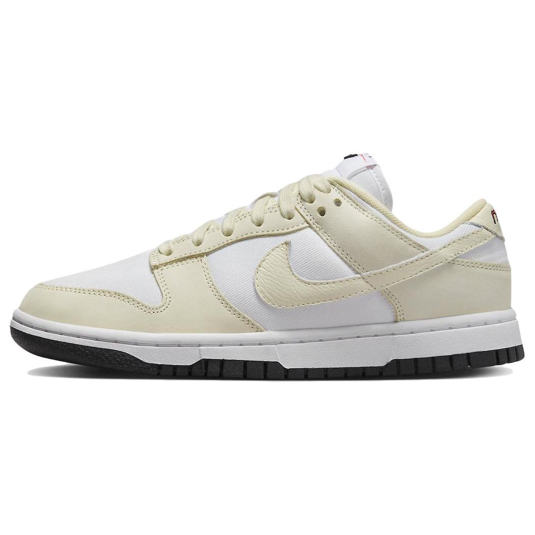 

Женские кроссовки Nike Dunk Low LX Coconut Milk кремово-белые черные DZ2710-100 35.5