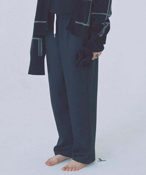Ujo 18 Ss 24 Wide Elastic Waist Pants (Black)