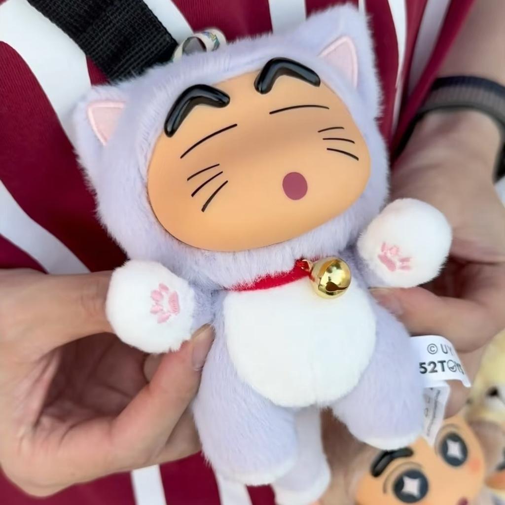 52toys Crayon Shin-Chan Big Tail Vinyl Face Plush Blind Box Children Cute Gift Backpack Pendant Handmade Jewelry Doll Figurine