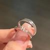 Love interweaves, M ö bius couples pair rings, light luxury, niche, versatile, fashionable rings, give to girlfriend