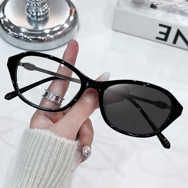 Vintage Oval Sunglasses for Women Men Elliptic Sun Glasses Female Round Eyewear for Male Female Cat Eye Eyeglasses