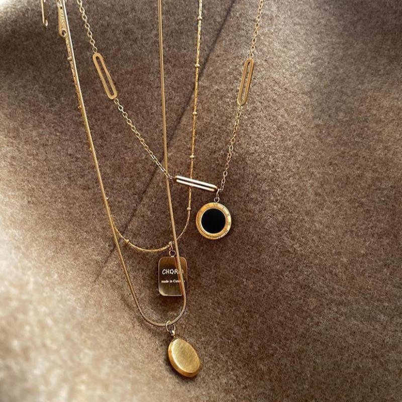 Titanium Steel Necklace Layering Choker Elegant Fashion Golden Jewelry for Women