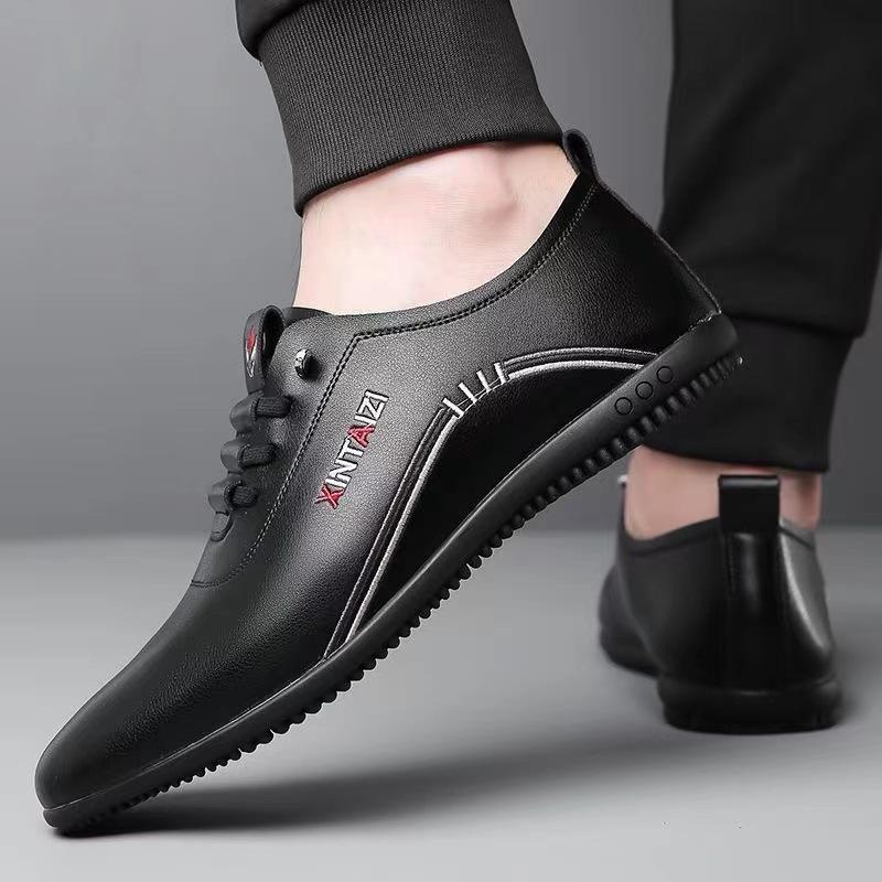 Men's Leather Shoes Autumn New Leather Surface Casual Driving Shoes Comfortable Versatile Business Leather Shoes Waterproof Breathable White Shoes