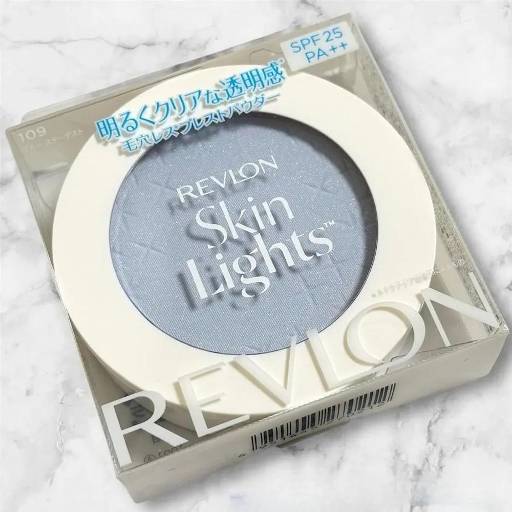 REVLON Skinlight Pressed Powder Cosmetics 101 Light Beige