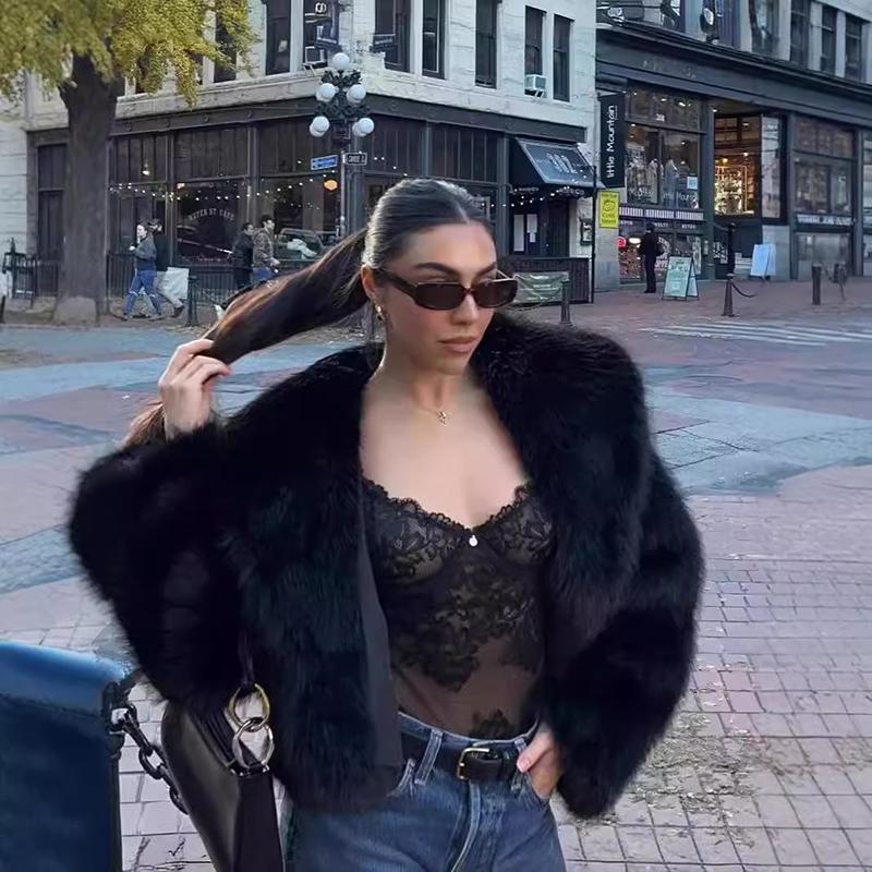 Veste Courte Hiver en Fourrure Artificielle à Large Revers pour Femmes