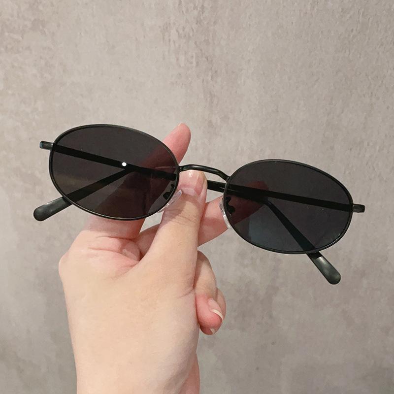 

Sexy Metal Frame Small Oval Sunglasses Women Brand Designer Men Vintage Sun Glasses Gold Black Eyewear Fashion Luxury Shad