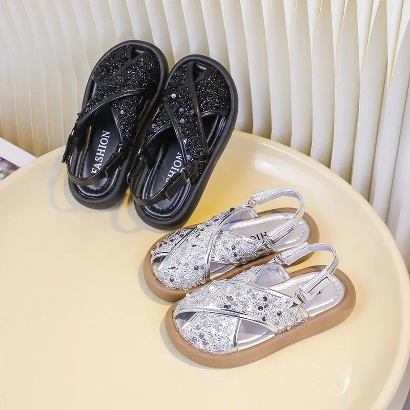 Girls' Fashion Sandals with Sparkling Sequins 2024 Summer Kids Versatile Princess Sandals Girls Peep Top Beach Shoes Outdoors