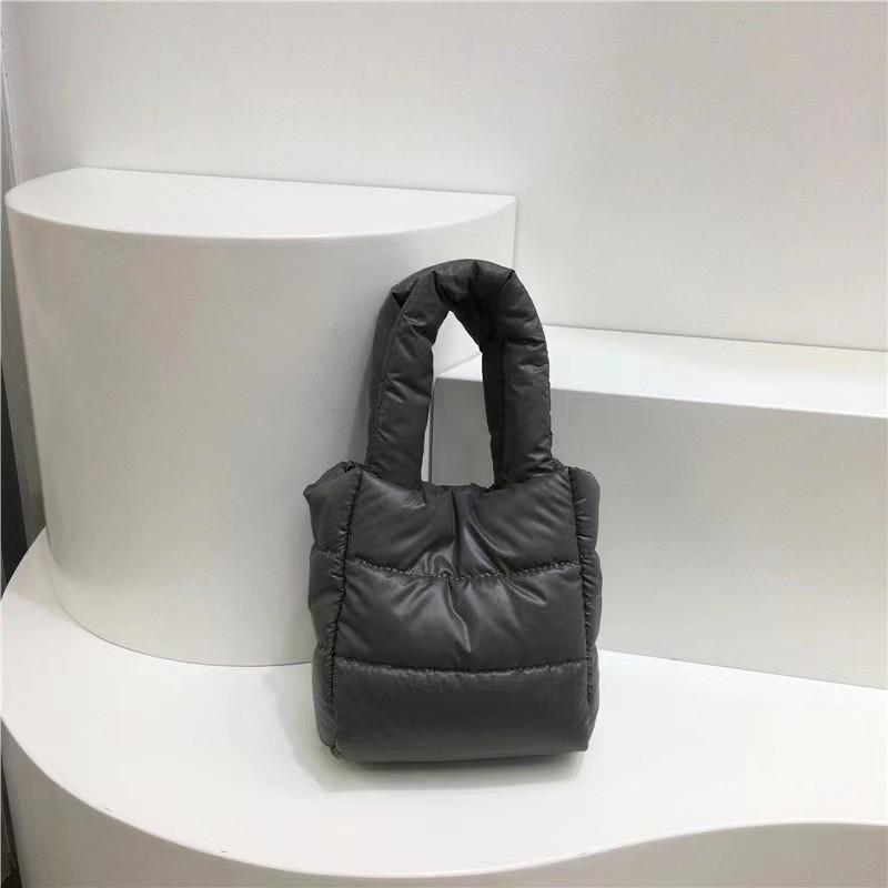 

Women s Bag Simple Light Down Cotton Coat Pure Personalized Western-style All-matching Portable Cross-body Bucket чёрный