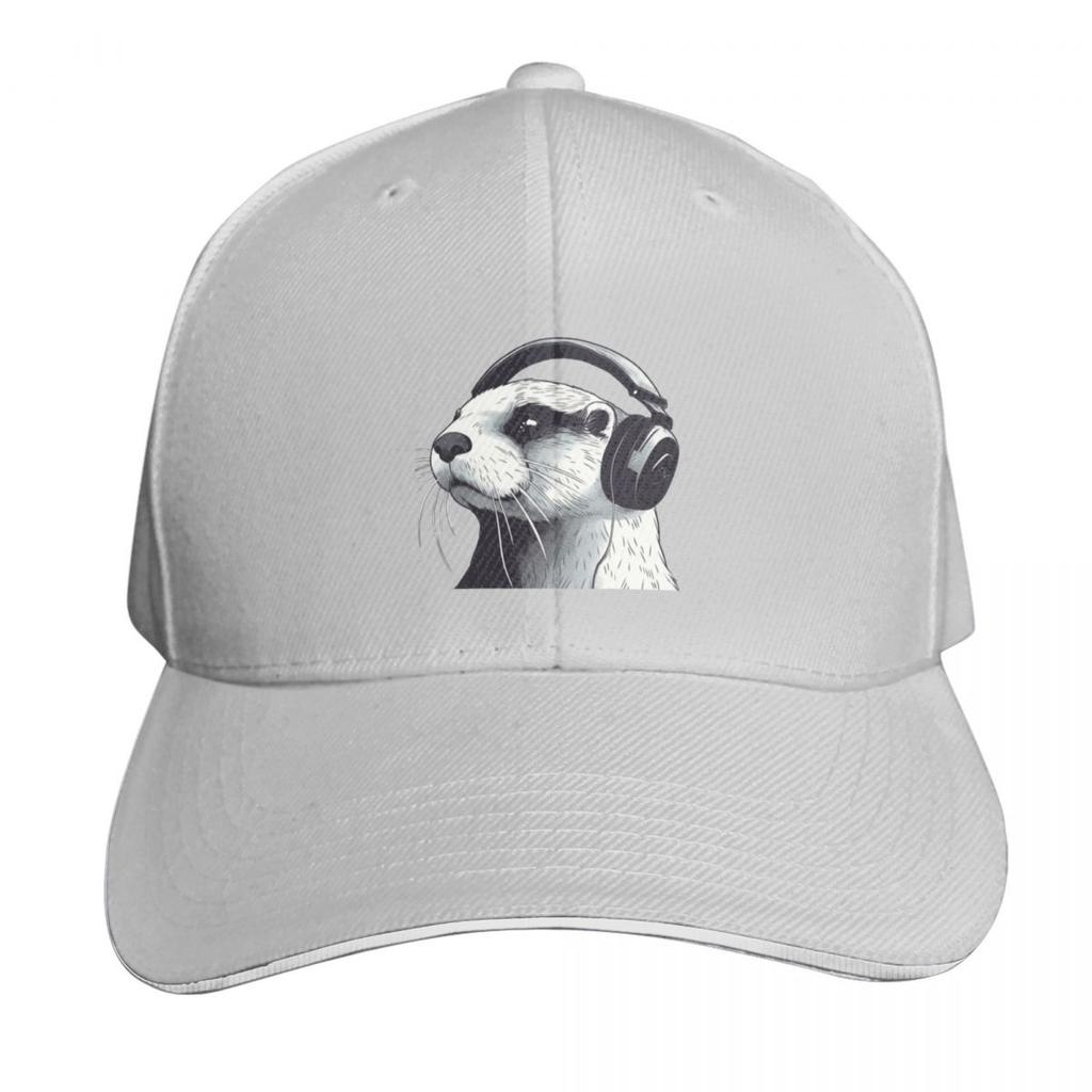 Cute Otter Music Lover Baseball Cap Fishing Hat Luxury Caps Luxury Cap Wild Ball Hat Designer Unisex Womens