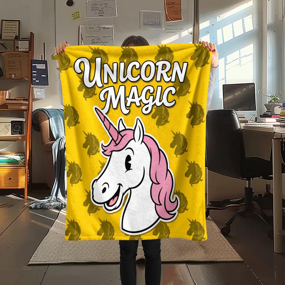Yellow cartoon animals Print Flannel Blanket,High quality Comfortable for All Seasons,Home Decor,Warmth and Comfort,Perfect for Christmas Gifts