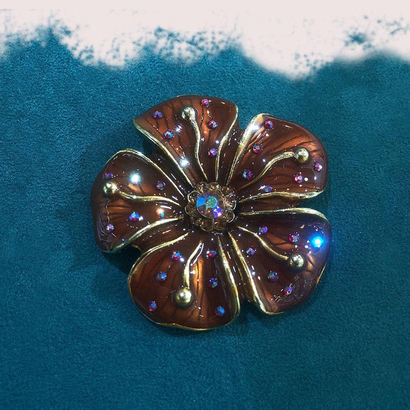 Luxus Clematis Brosche Mode Luxus Blume Anstecknadel Winter Schmuck Pullover Kleid Hochzeitsfeier Frau