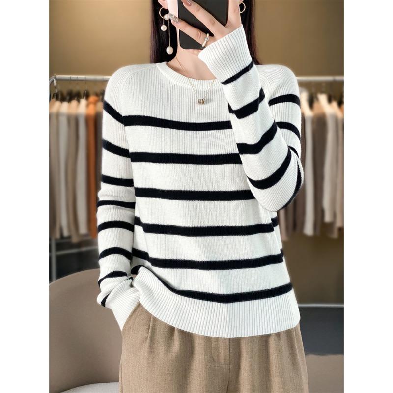 Striped Crew Neck Wool Sweater Design Sense Retro and Thin Sweater Top with Knitted Sweater Inside and Knitted Sweater Outside