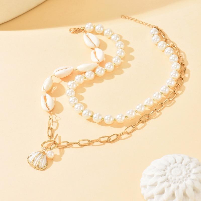 Seaside shell necklace versatile holiday jewelry niche design sense splicing chain collarbone chain