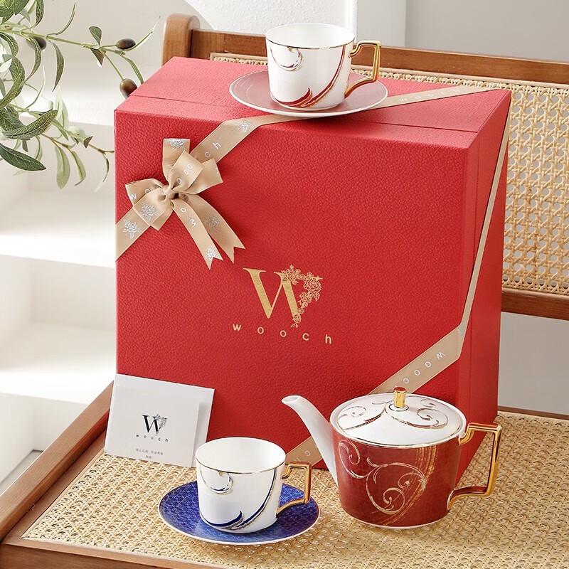 

WOOCH English Style Ceramic Tea Set for Couples