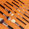 Make-up nástroje a doplňky – Štětce na make-up