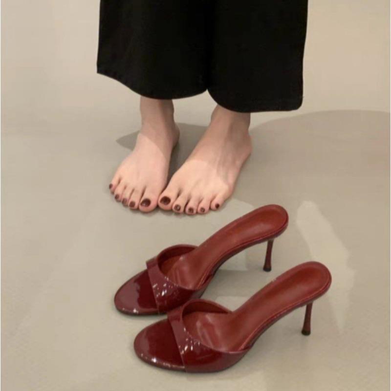 

Модные женские шлепанцы-сандалии из лакированной кожи винного цвета, модные мюли на тонком высоком каблуке с круглым открытым носком, летняя обувь для вечеринок 40