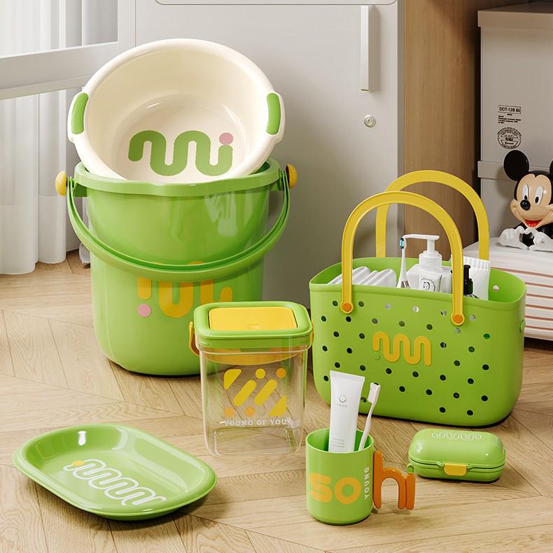 Portable High-End Soap Dish with Drain and Lid for Travel