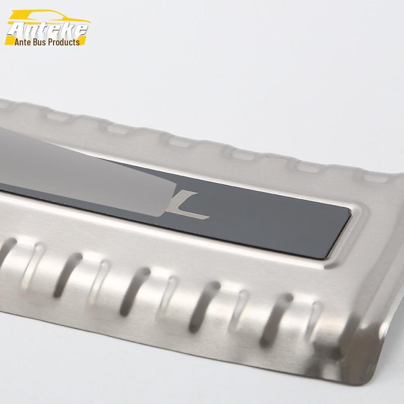 Stainless Steel Rear Guard Plate for 18 H4 Models: Tailgate Trunk Protector