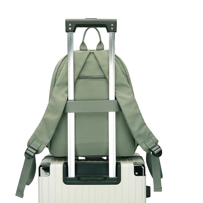 Dámský batoh jednobarevný studentský školní batoh