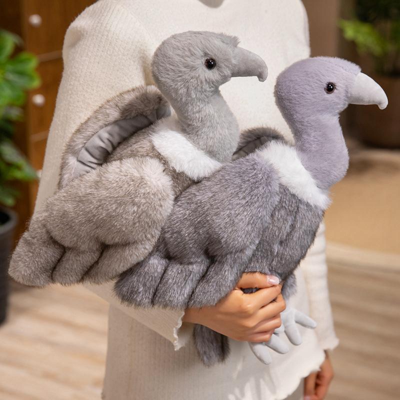 35cm Vulture Plushie Exquisite Animal Figurines Interest Interactive Dolls Pealistic Simulation Sleep Companion Gift For Friend