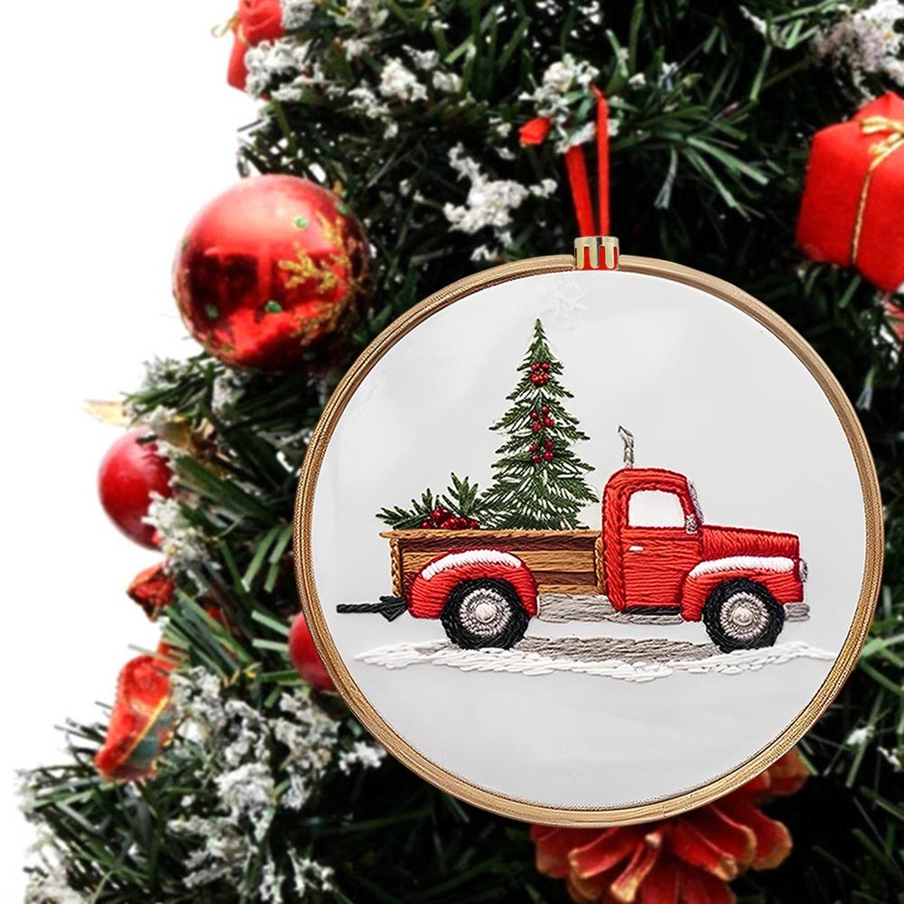 Christmas Cross Stitch Set Includes Hoop Cloth Threads Cross Stitch Embroidery Kit Handmade Sewing Art Craft Kit for Beginners