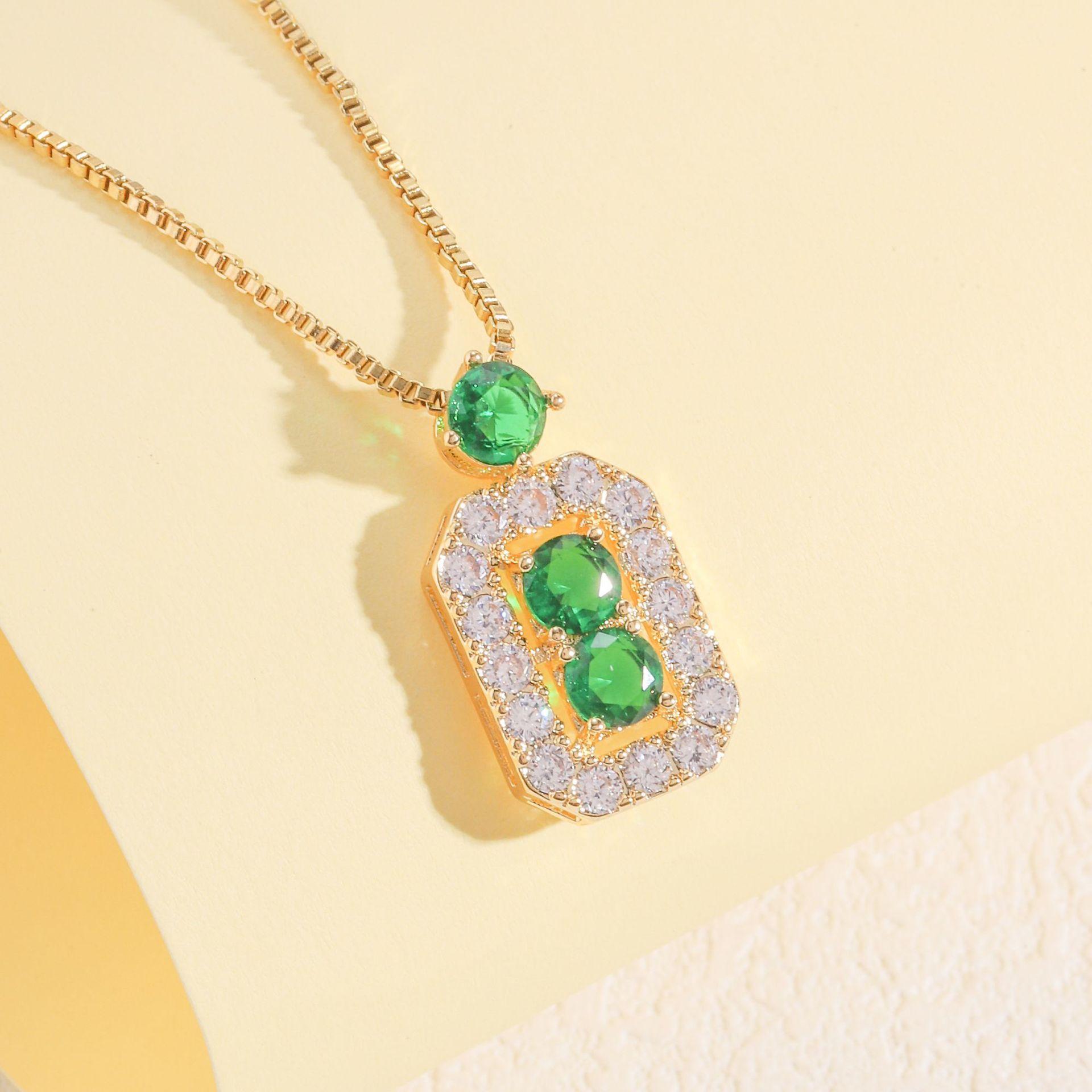 

Изумрудное ожерелье Женский винтажный универсальный циркониевый квадратный кулон Комплект ювелирных изделий