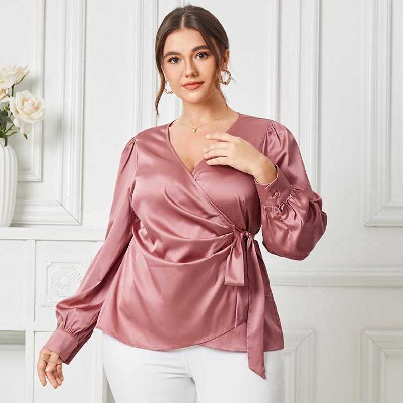 

Женская весенняя атласная блузка с длинным рукавом и поясом