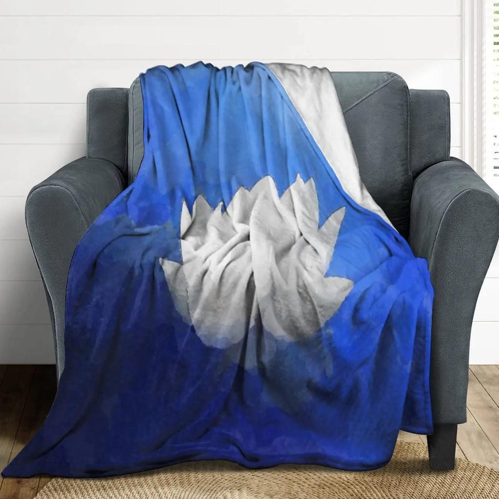 Lily of the Valley Soft Blanket Four Seasons Warm Lightweight Flannel Blanket Holiday Gift Blanket