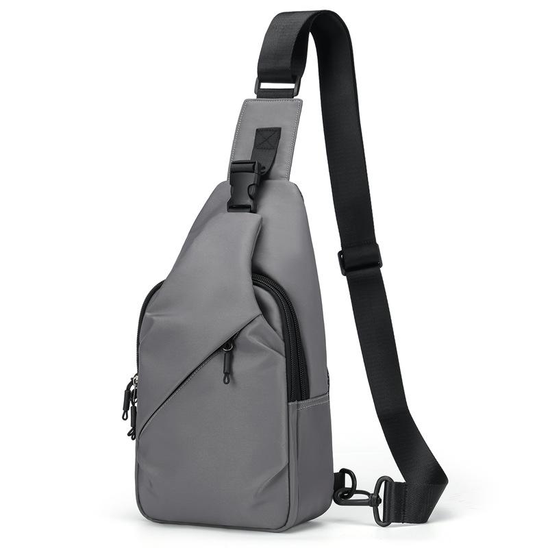 Men's breast bag Large capacity sports messenger bag Travel waterproof shoulder bag Functional wind Simple leisure