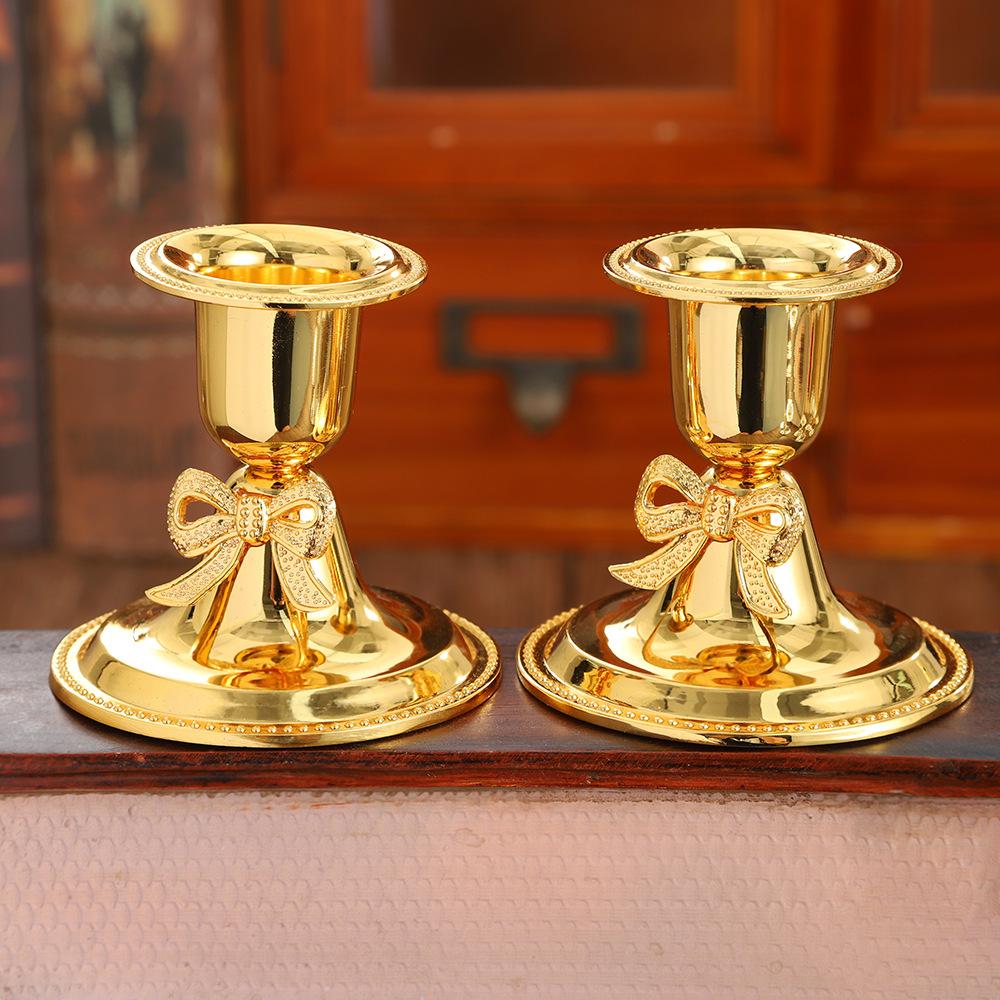 2pcs Vintage Zinc Alloy Candle Holders Elegant European Table Decor for Romantic Dinner Home Centerpiece