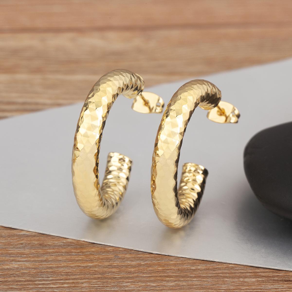 

Nidin Simple Fashion Big Circle Hoop Earrings 2 Styles for Women Female Copper Zircon High Atmosphere Ear Jewelry Wedding Gifts