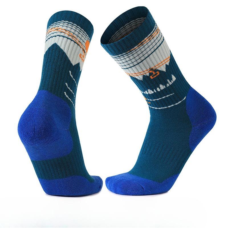 Ladies Autumn and Winter Thick Wool Hoop Heat Storage Warm Outdoor Hiking Medium Tube Wool Socks