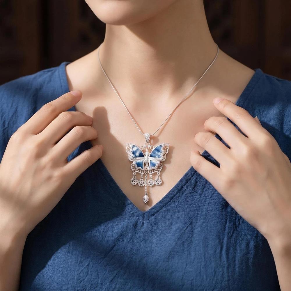 Ethnic style handmade necklace, vintage butterfly pendant, Chinese-style sweater chain