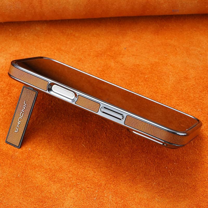 Applicable to Apple 17promax mobile phone case holder iPhone16 all-inclusive 15 electroplating 14 anti-drop 13 men's 12 leather case