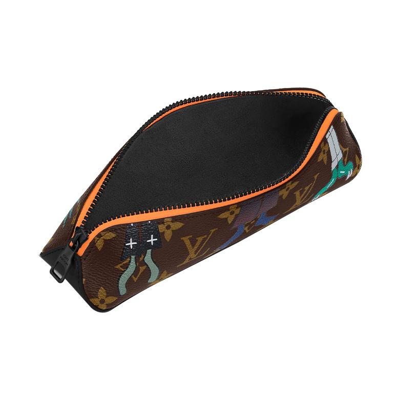 Louis Vuitton Spring Summer Show Collection Graffiti Pencil Case Leather Clutch Unisex Clutch GI0580