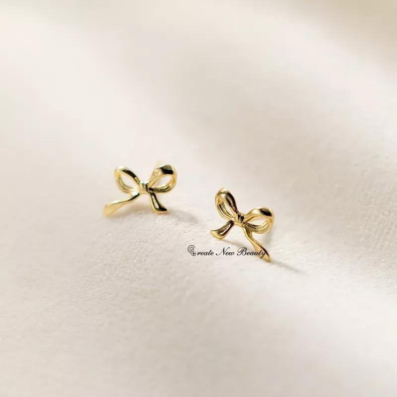 Ohrringe für Frauen, süße, niedliche Ohrstecker mit Schleife, 925er Silbernadeln, schlichter, minimalistischer Ohrpiercing-Schmuck, Geschenke