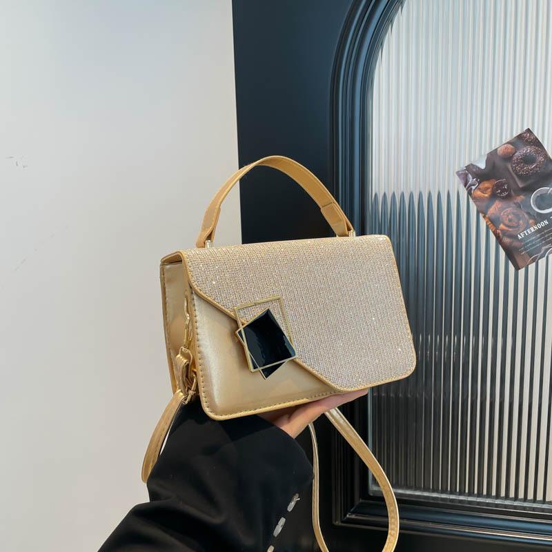 Fashion shoulder messenger bag, beautiful texture, textured bag 2025 new trendy women's bag, handbag, small square bag