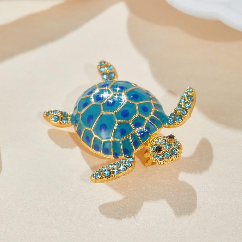 Fashion Sparkle Retro Turtle Brooch for Women Men Creative Personality Clothing Accessories Party Zircon Wedding Gift