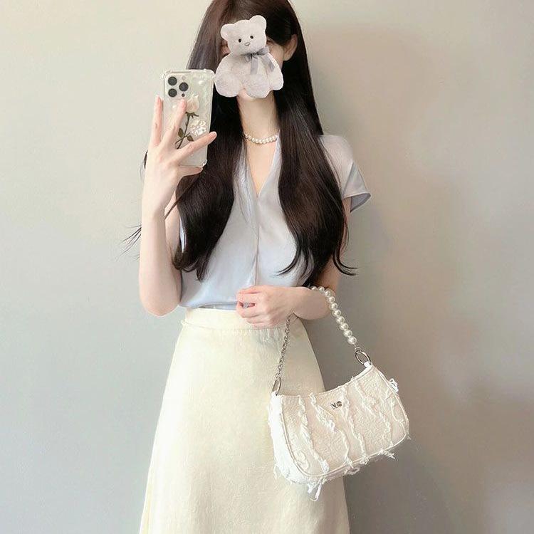 2026 Chic Hong Kong Summer Outfit: Elegant Two-Piece Skirt and Top Set for Women