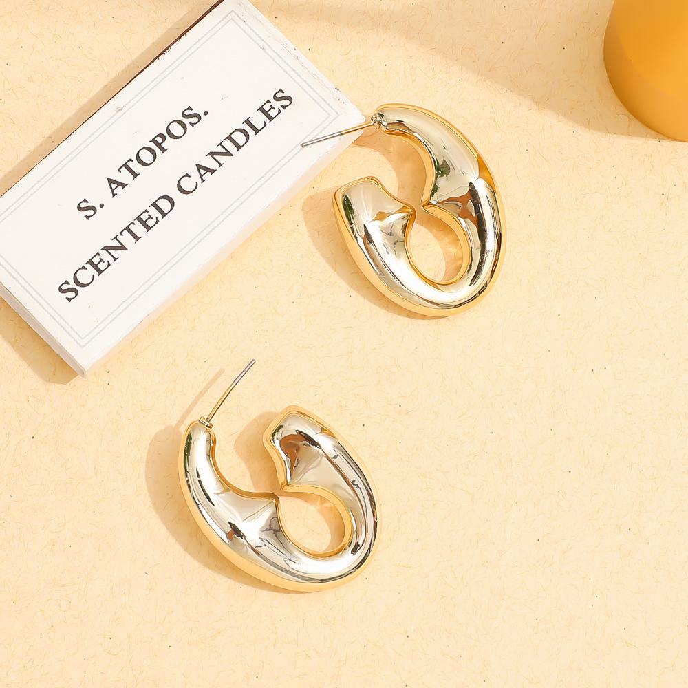 Trendy Water Drop Pattern C-shaped Earclip Threaded Stud Earrings Set Personalized Earrings Sexy Atmosphere Stud Earrings Set
