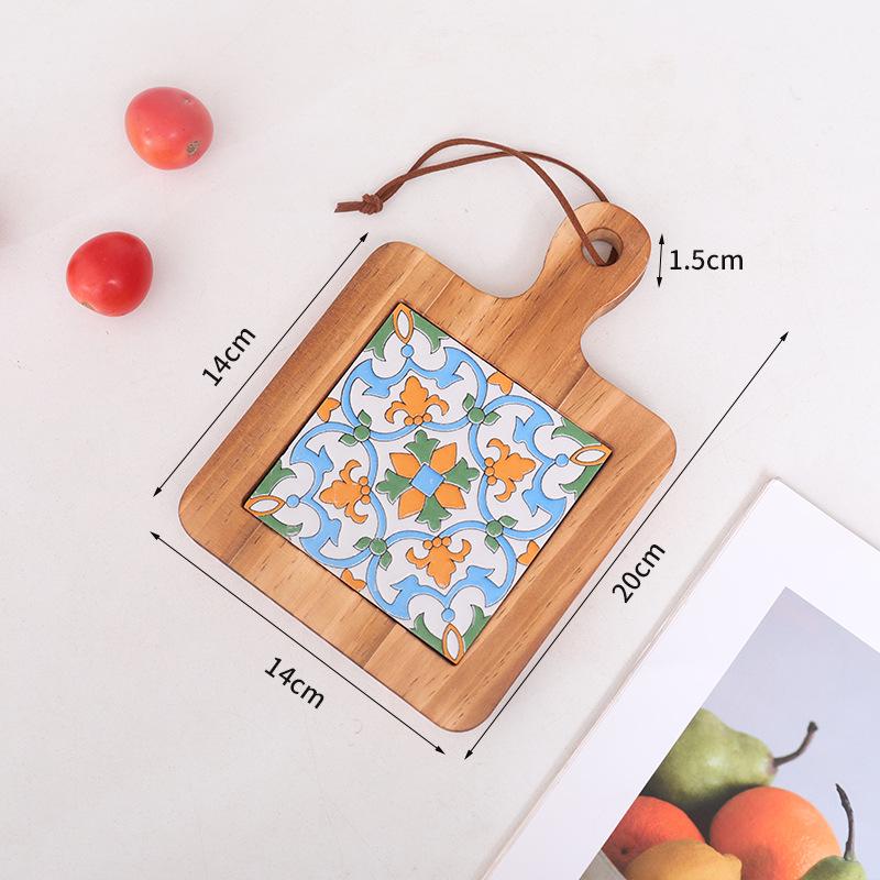 Retro Insulated Wooden Placemat for Pots and Plates, Flower Tile Design