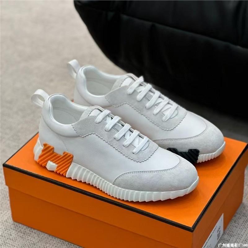 New H Cowhide Sports Breathable Trend Female Internet Celebrities with the Same Lightweight Male Couple Fashion White Shoes