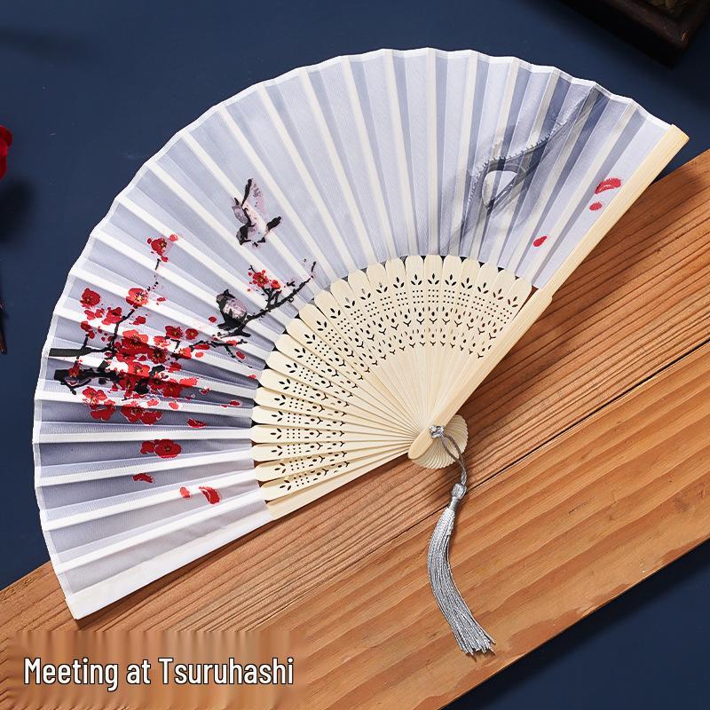 Tradiční čínský skládací vějíř pro ženy a děti - Přenosný, Malý, Ideální pro Hanfu, Qipao, Tanec a letní použití