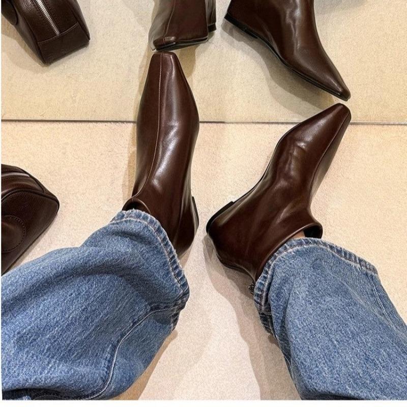 New Sring Autumn Fashion Pointed Toe Anke Boots Side Zipper Designer Short Flat Boots Elegant Leather Women Shoes Sexy Boot