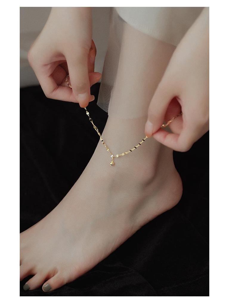 Banyan Tree Fußkettchen aus S925er Silber mit runden Perlen – Leichter Luxus-Sommerschmuck 2022 für Damen.