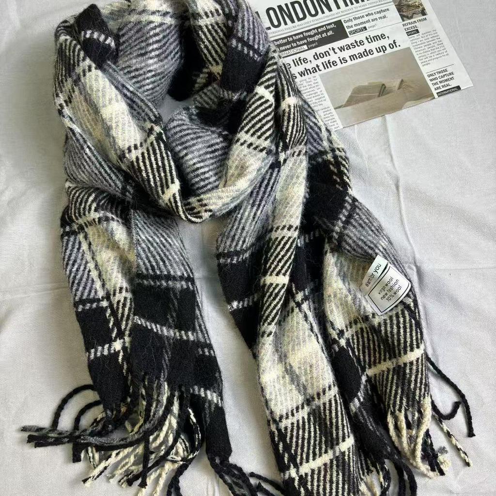 Women's Wool Blend Plaid Tassel Scarf - Warm, Thick, Versatile Korean-Style Shawl for Autumn/Winter