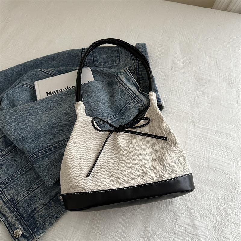 

Вместительная ретро сумка-тоут с комбинированным дизайном, женская, новая коллекция 2025, универсальная сумка-ведро, портативная сумка через плечо/под мышку