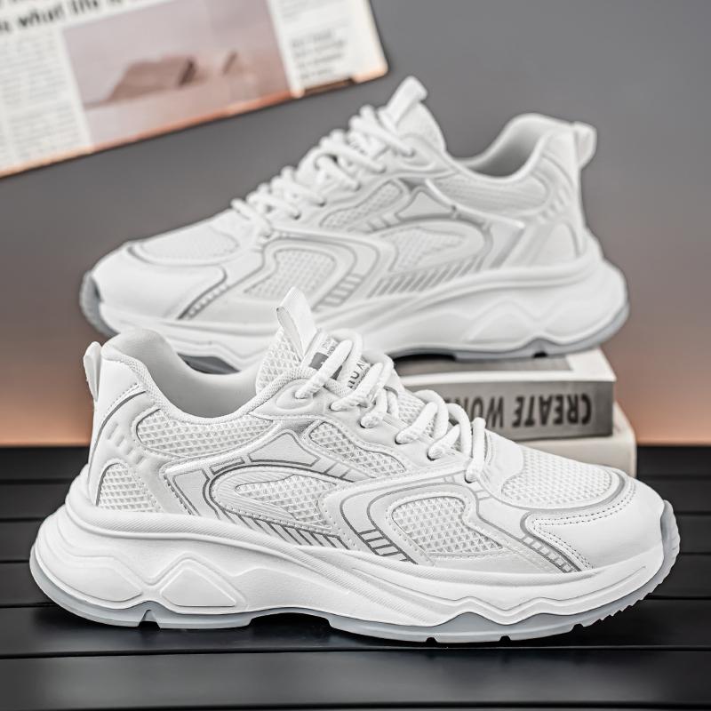 Spring and Autumn Men's Casual Sports Shoes with Lightweight Design, Featuring Color-matched Mesh Shoelaces
