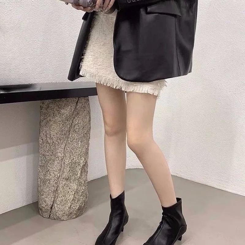 Non-slip Low Heel Booties Women's New Fashion Pointed Toe Sleeve Soft Leather Versatile Show Skinny Boots